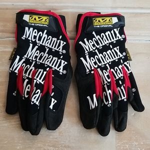 MechanixWear gloves small